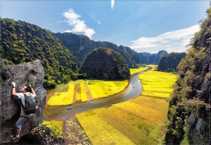 Hanoi: 2-Day Tour to Ninh Binh & Halong Bay With Transfer - Tour Overview