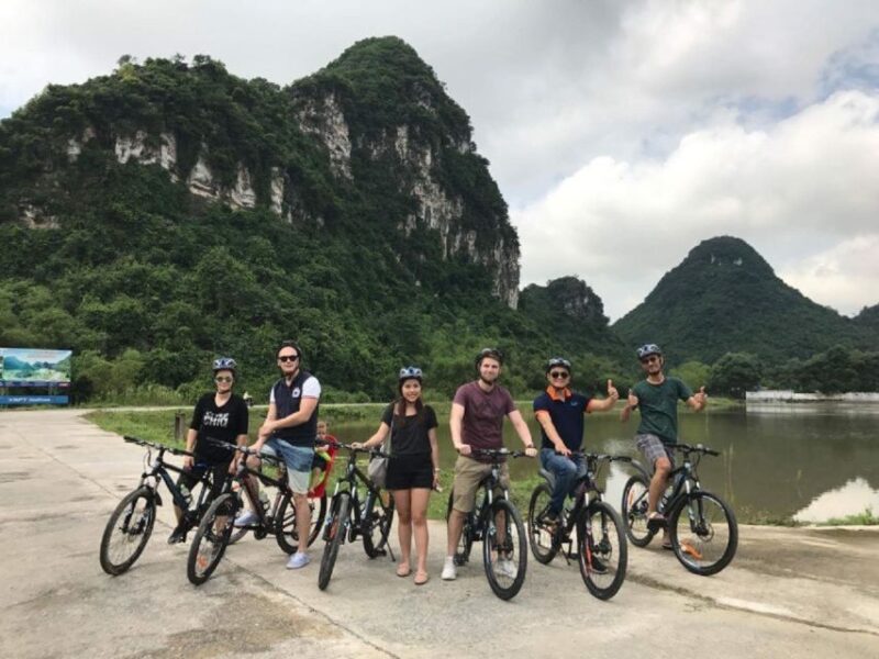 Hanoi: 2-Day Tour to Ninh Binh & Halong Bay With Transfer - Day 2 Itinerary
