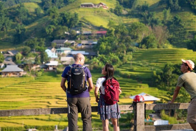 Hanoi: 2 Days Sapa Trekking Trip With Local Guide & Homestay - Getting to Sapa