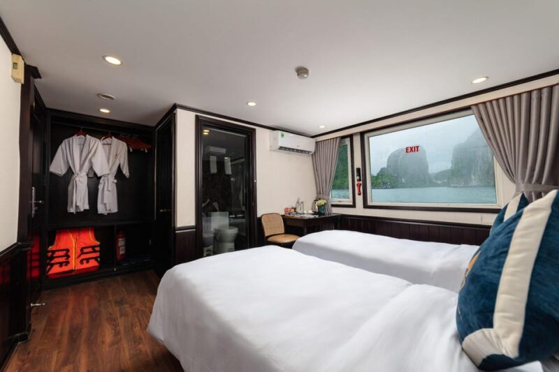 Hanoi: 2D1N Ha Long Bay by Amanda Cruise - On-Board Activities