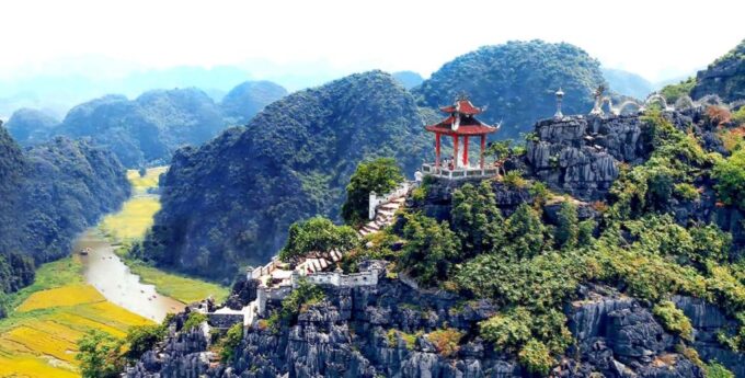 Hanoi: 3-Day Trip to Ninh Binh, Halong and Lan Ha Bay - Transportation and Guides