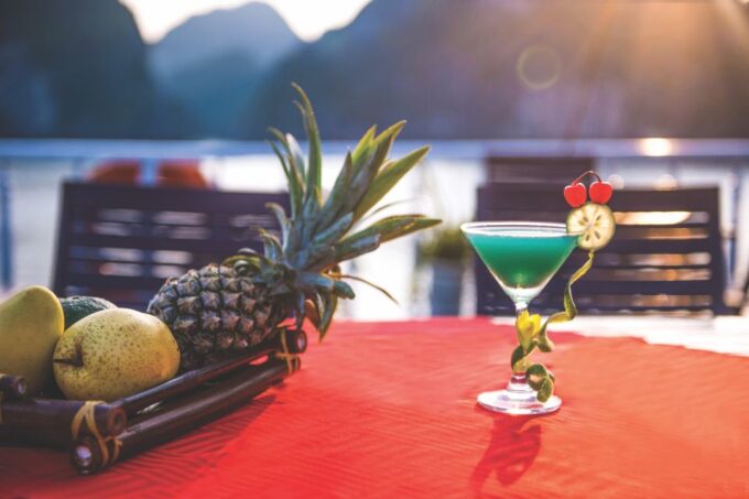 Hanoi: 3 Days - Ninh Binh - Halong Bay Overnight Cruise - Transportation Arrangements