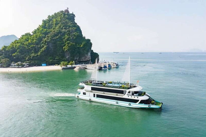 Hanoi: 5-Star Halong Bay Cruise With Lunch, Jacuzzi & Party - Pickup and Transportation