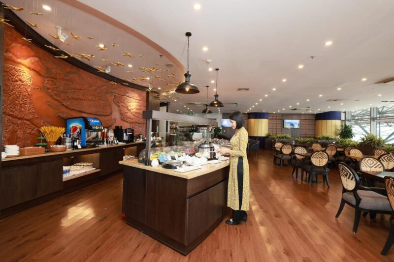 Hanoi Airport: Song Hong Premium Lounge at Domestic Terminal - Review Highlights