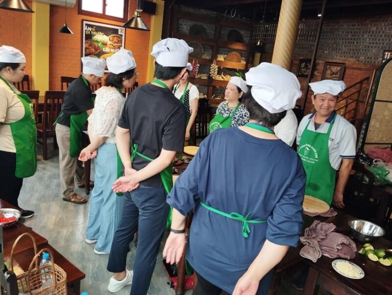 Hanoi Authentic Cooking Class and Local Market With Chef - Learning Experience