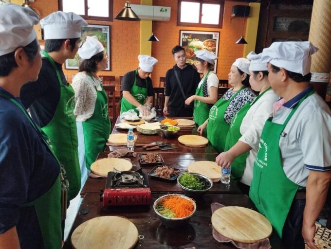 Hanoi Authentic Cooking Class and Local Market With Chef - Pickup and Transportation