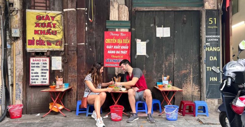 Hanoi: Authentic Food Tour With Local Pals - Itinerary Highlights