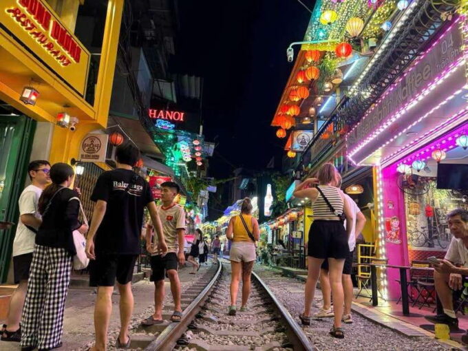 Hanoi Authentic Tour: Incense, Hat-Making & Train Street - Since You Asked