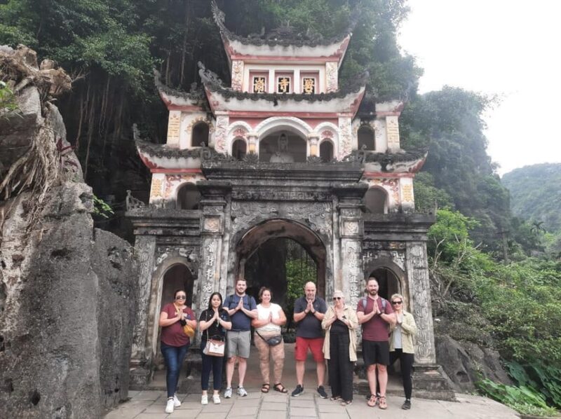 Hanoi: Bai Dinh, Trang An, Mua Cave Day Trip With Lunch - What to Bring