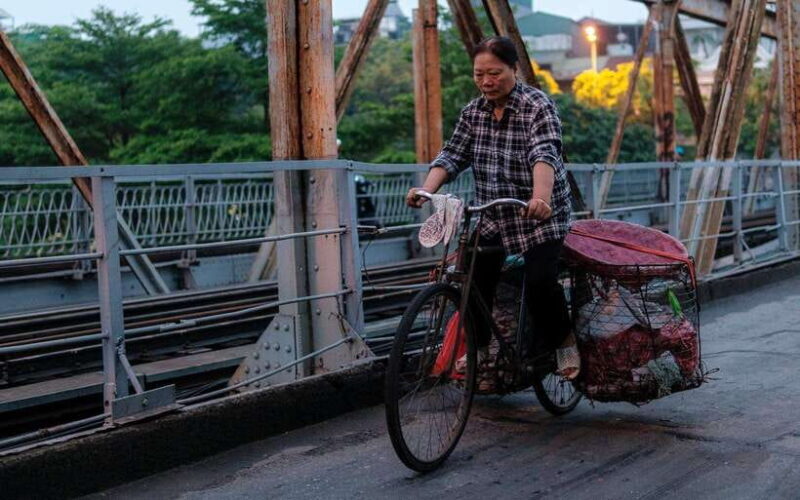 Hanoi By Night Photography Tour - Key Points