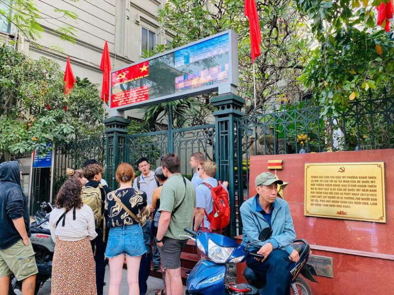 Hanoi: Cho Gioi Vietnam War History Walking Tour - Key Points