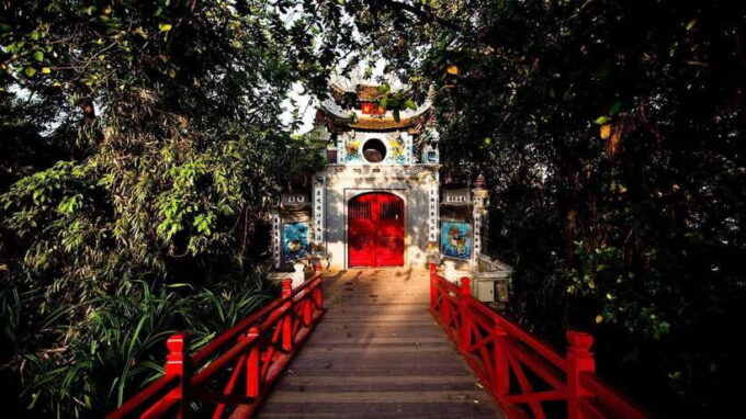 Hanoi City Half Day - The City Contains Cultural Beauty - Temple of Literature