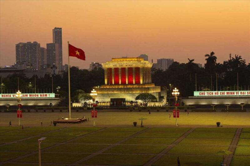 Hanoi: City Highlights Full-Day Guided Tour With Lunch - Key Points