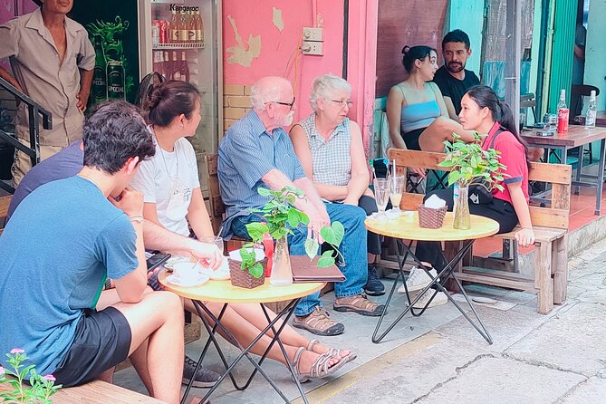 Hanoi City Tour and Drinking Beside Railway- Group Tour - Drinks With Locals on Train Street