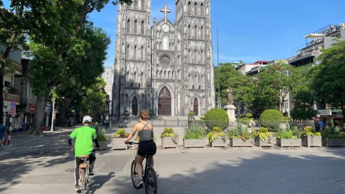 Hanoi City Tours With Small Groups (By Bus/Jeep/Cycling) - Cycling Through Hanois Streets