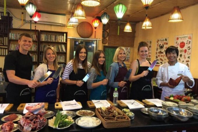 Hanoi Cooking Class (Vietnamese Meal) - Cooking and Dining