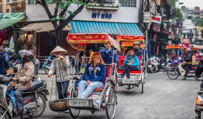 Hanoi: Cyclo the Old Quarter and Egg Coffee Tour - Participant Suitability and Requirements