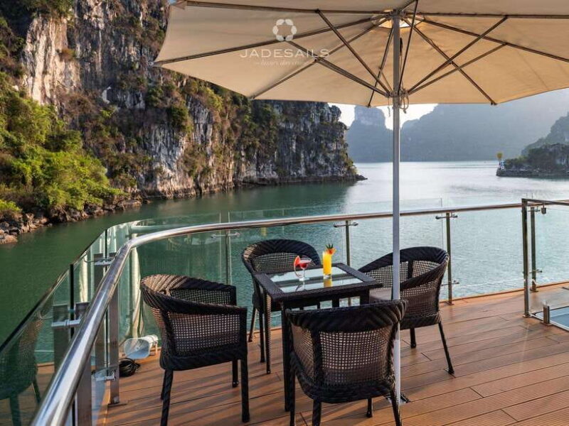 Hanoi: Discover Ha Long Bay 1 Day W Limousine Transfer - Tour Overview and Pricing