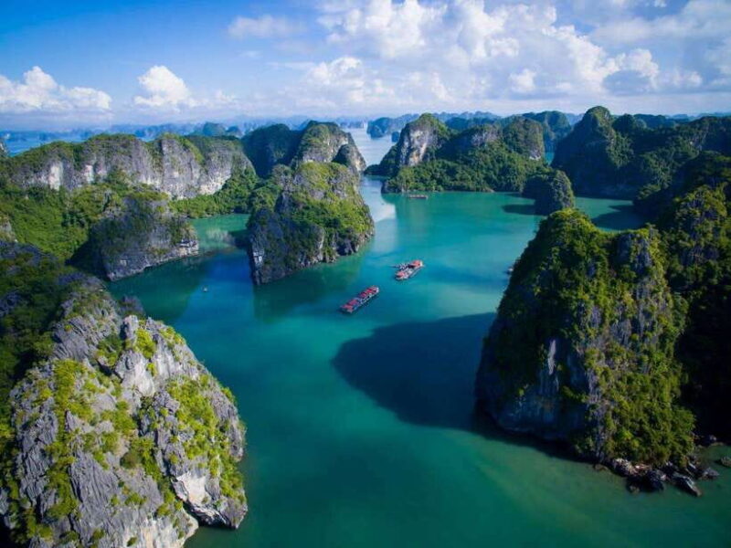 Hanoi: Discover Hidden Gems 2-Day Cruise to Bai Tu Long Bay - Onboard Amenities and Services