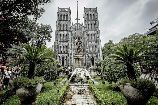 Hanoi Dusk Food Tour with 15+ Tastings - Who Should Consider This Tour?