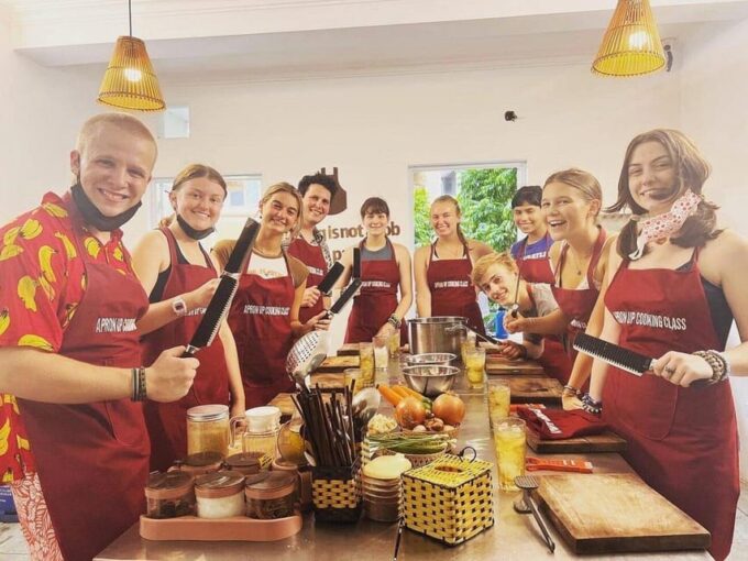 Hanoi: Egg Coffee and Coconut Coffee Class (60 - 90minutes) - Making Egg Coffee