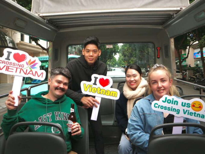 Hanoi Exclusive Craft Beer Bus: Cultural Sightseeing Tour - Customer Reviews and Experiences
