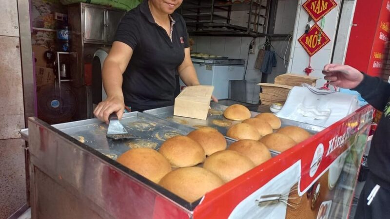 Hanoi Food Tour With Train Street - Key Points