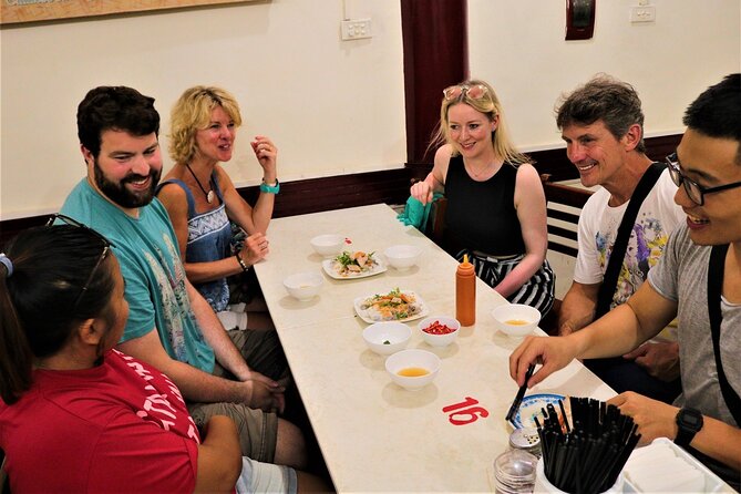 HaNoi Foodie Tour - Mini Class Coffee - Wheelchair and Stroller Accessibility