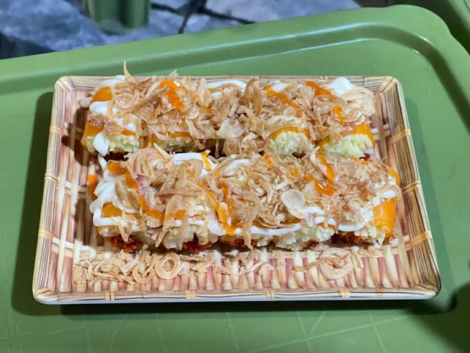 Hanoi: Foodie Tour With Train Street - Walking Experience
