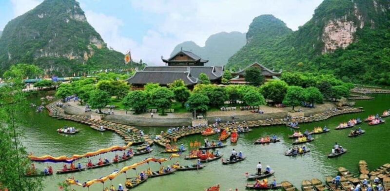 Hanoi: Full-Day Bai Dinh - Trang An & Mua Cave by Limousine - Daily Schedule