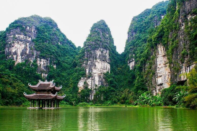 Hanoi: Full-day Exploring Hoa Lu And Trang An Grottoes - Booking and Pricing