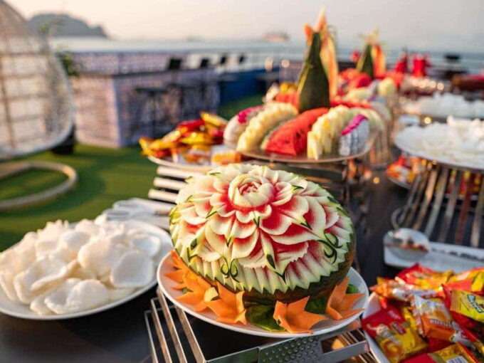 Hanoi: Full-Day Ha Long Bay on Luxury Cruise With Lunch - Sunset Party and Onboard Amenities