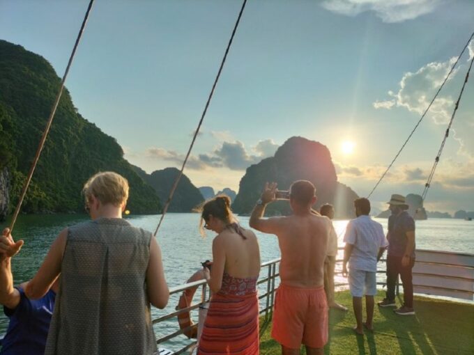 Hanoi: Full-Day Halong Bay, Cave, Island, Swim, & Kayak Tour - Pickup and Drop-off Locations