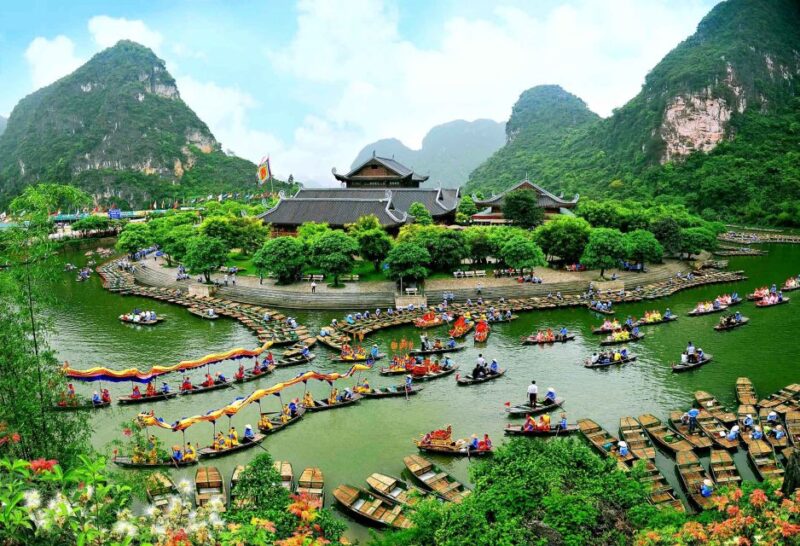 Hanoi: Full-Day Private Tam Coc Tour With Boat Ride & Lunch - Activities
