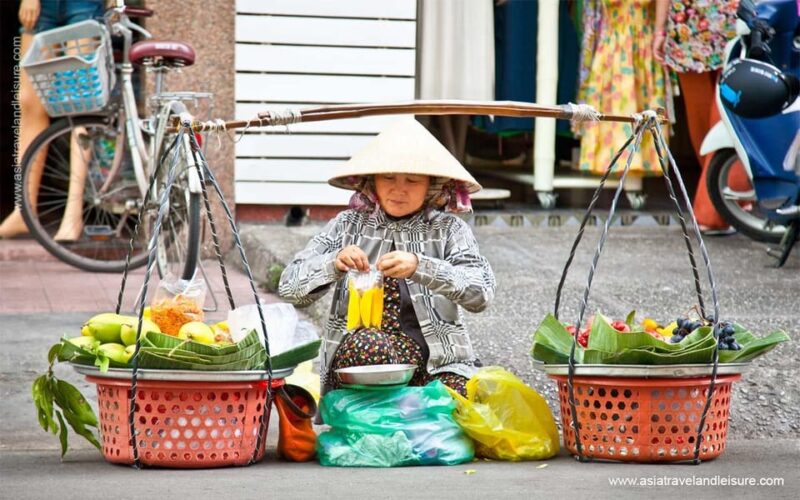 Hanoi Gastronomy Discovery (With Egg Coffee Making Show) - Tour Highlights