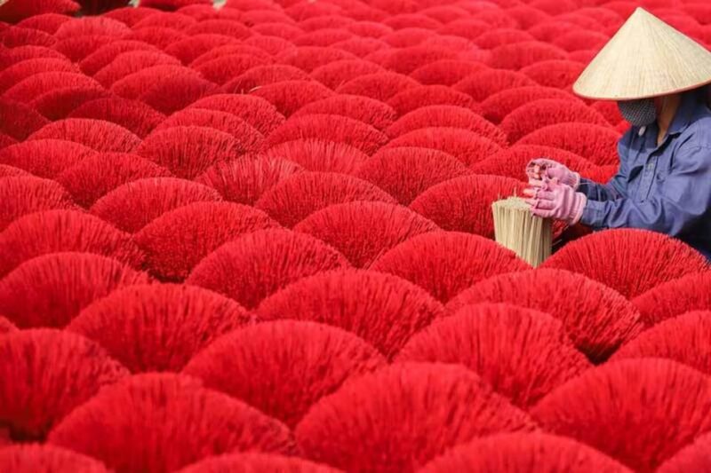 Hanoi: Guided Half-Day Incense & Hat-Making Tour Group Of 9 - Inclusions