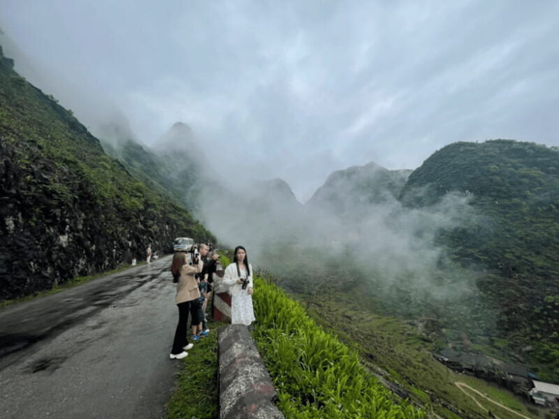 Hanoi: Ha Giang Loop Tour 3 Days 2 Nights With Easy Rider - Included Amenities
