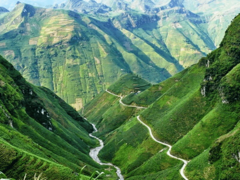Hanoi: Ha Giang Loop Tour 3 Days 2 Nights With Easy Rider - Accommodation and Meals