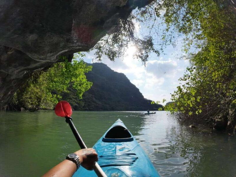 Hanoi: Ha Long Bay Cruise 5 Stars and Kaykaying - Sunset Party on the Boat