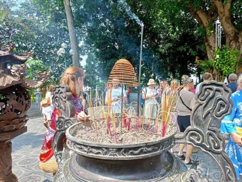 Hanoi Half-Day City Sightseeing Private Tour With Students - Customization and Transportation Options