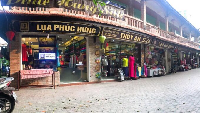 Hanoi: Half-day Silk Weaving Journey In Van Phuc Tour - Scenic Views and Highlights