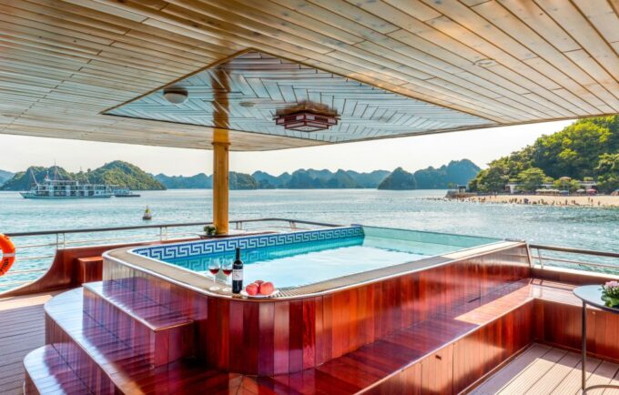 Hanoi: Halong Bay 5-Star Cruise With Lunch Buffet & Kayaking - Frequently Asked Questions