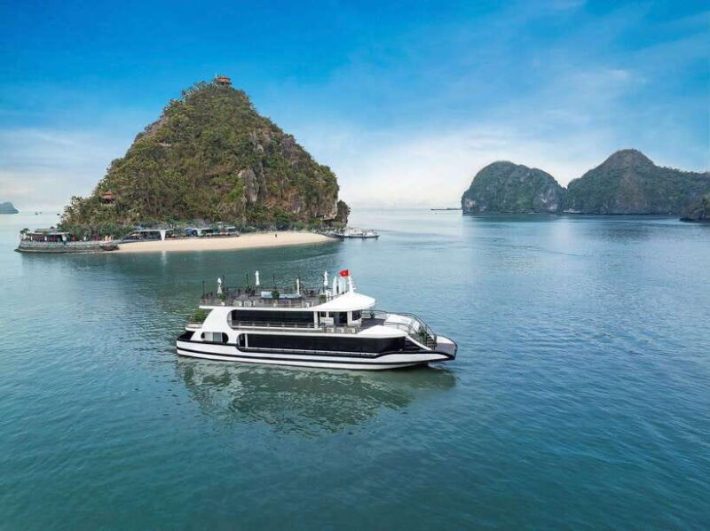 Hanoi: Halong Bay Cruise With Kayaking and Sunset Party - Overview of Halong Bay Cruise