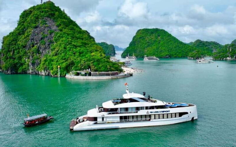 Hanoi : Halong Bay Deluxe 5-Star Cruise With Local Lunch - Overview and Pricing