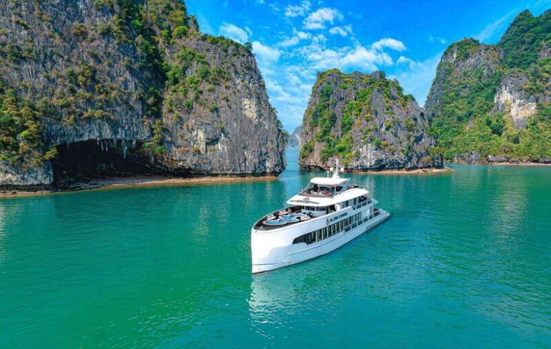 Hanoi : Halong Bay Deluxe 5-Star Cruise With Local Lunch - Tour Highlights: Halong Bay Cruising