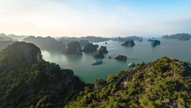 Hanoi: Halong & Lan Ha Bay Cruise With Limousine Transfer - Pickup and Limousine Transfer
