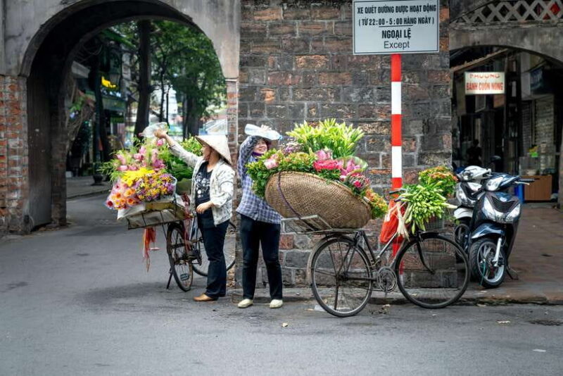 Hanoi Hidden Gems: Old Quarter & Train Street Walking Tour - St. Josephs Cathedral