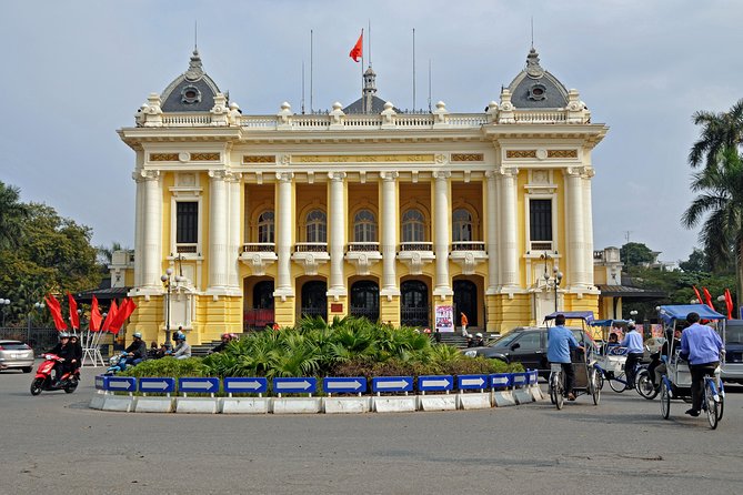 Hanoi Highlights: Half-day City Tour - French Quarter and Opera House