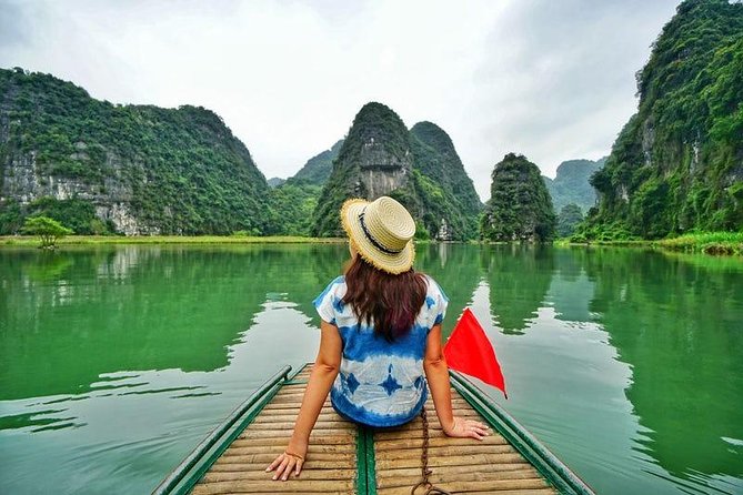 Hanoi - Hoa Lu & Tam Coc - Halong Bay Packe 5days Tour - Entrance Fees and Inclusions