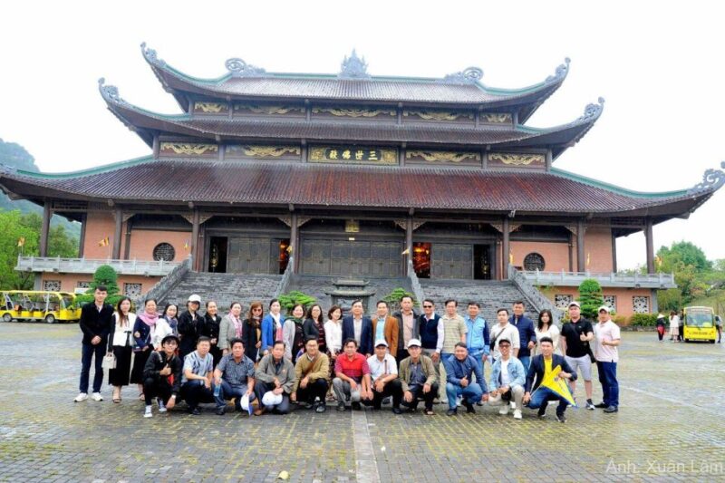 Hanoi: Hoa Lu - Tam Coc With Buffet Lunch & Cycling - Cycle Through Peaceful Countryside Villages